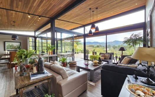 CASA ÚNICA EN VENTA – LA CEJA ANTIOQUIA