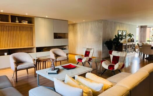 APARTAMENTO REFORMADO EN VENTA – CASTROPOL, EL POBLADO