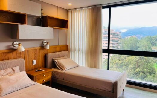APARTAMENTO AMOBLADO EN ARRIENDO – ALTOS DEL POBLADO