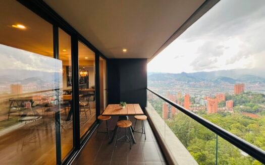 APARTAMENTO AMOBLADO EN ARRIENDO – ALTOS DEL POBLADO