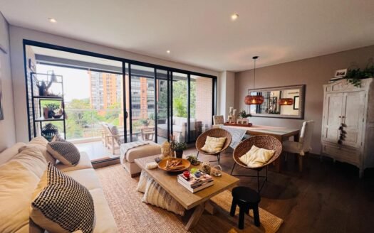 APARTAMENTO EN VENTA SAINT MITCHELL – LOMA DE LOS BALSOS