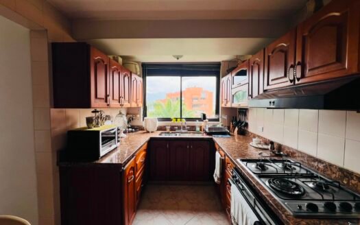 APARTAMENTO PARA REFORMAR EN VENTA EN LA TOMATERA – EL POBLADO
