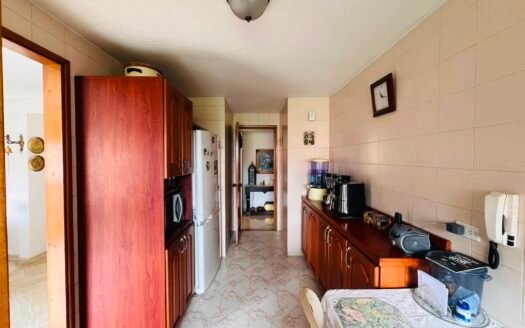 APARTAMENTO PARA REFORMAR EN VENTA EN LA TOMATERA – EL POBLADO